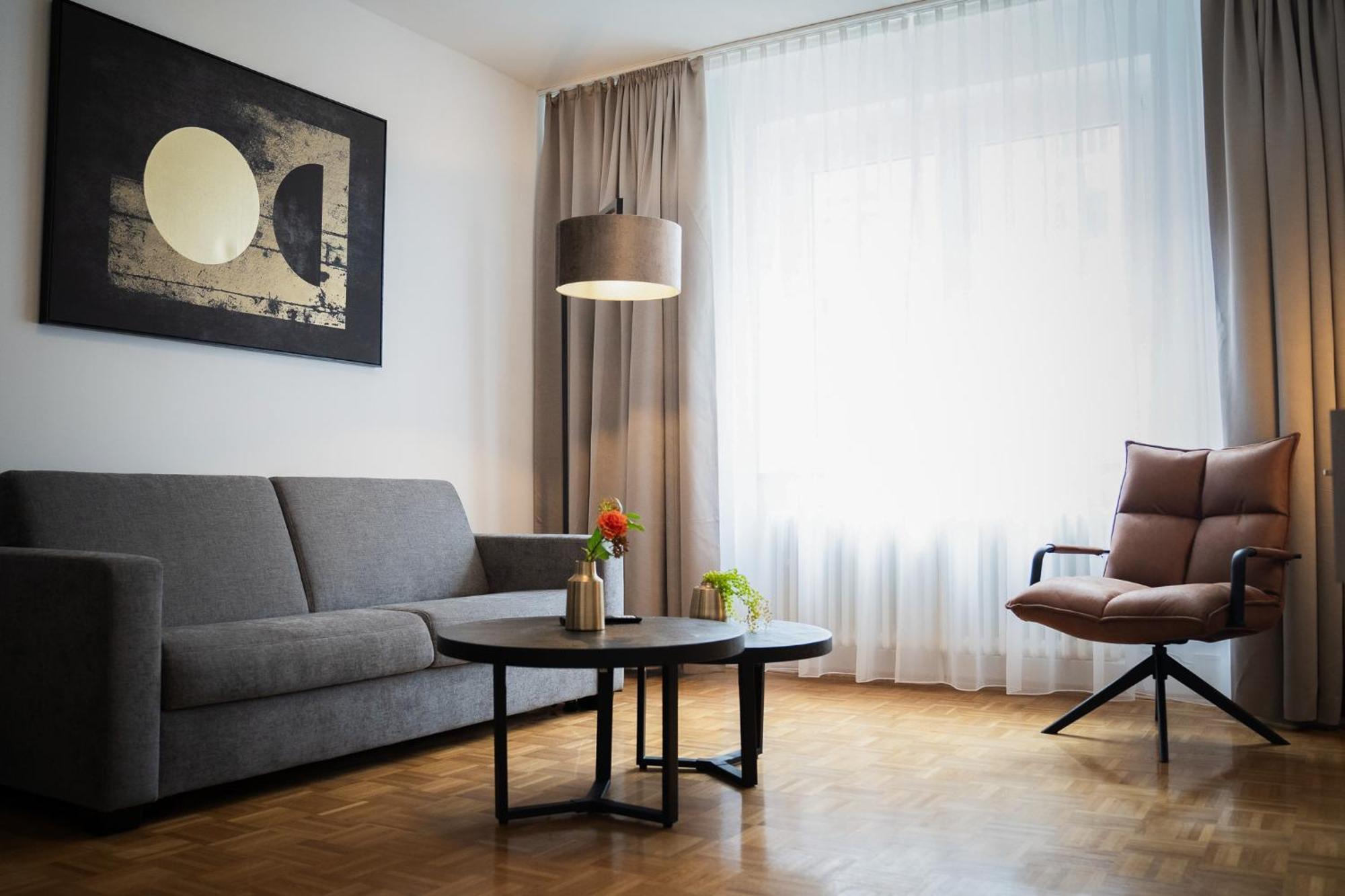 Junik Apartments Oberhausen Обергаузен Екстер'єр фото